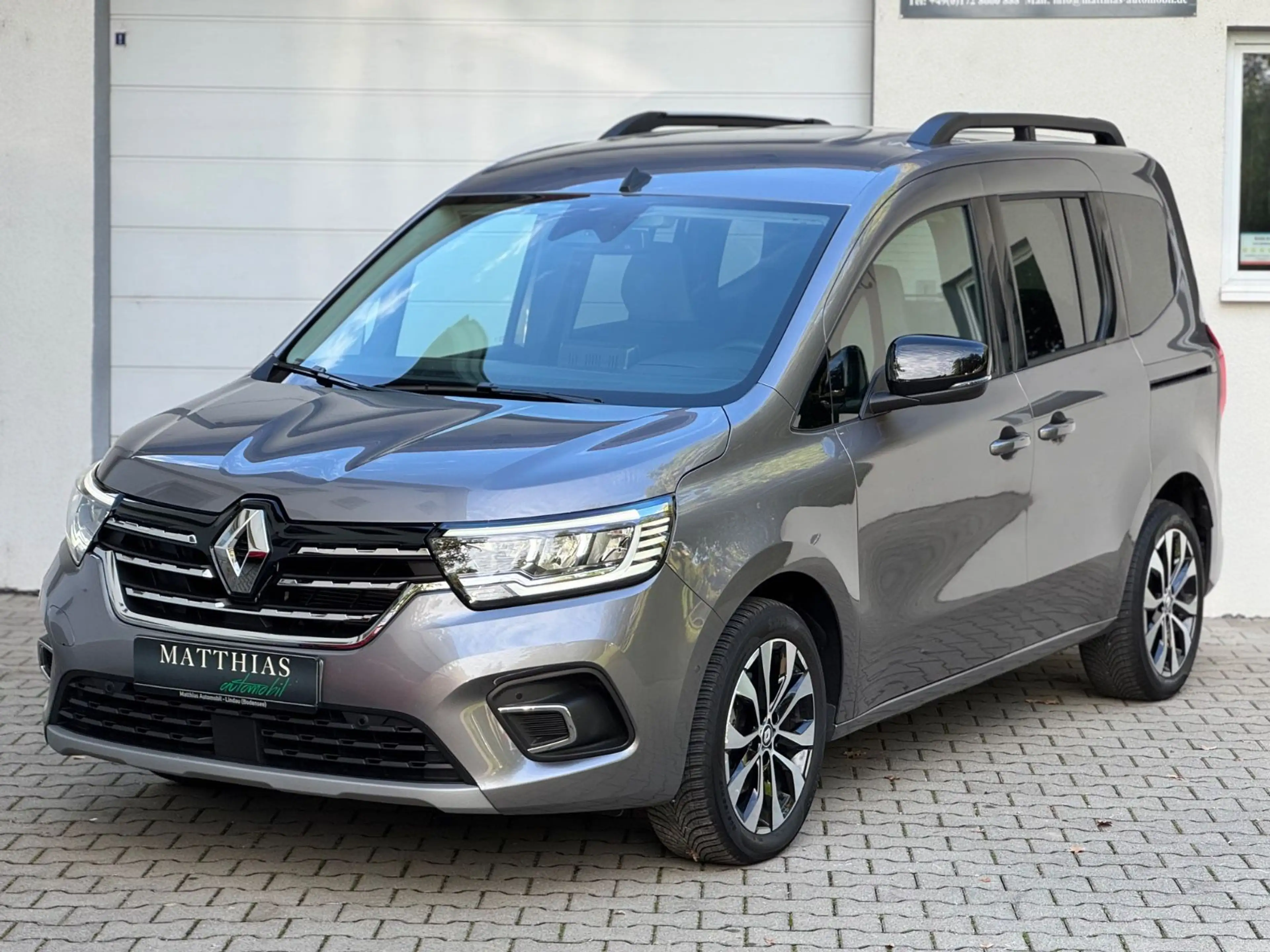 Renault Kangoo III Techno 1.3l Automatik 131PS Navi/LED
