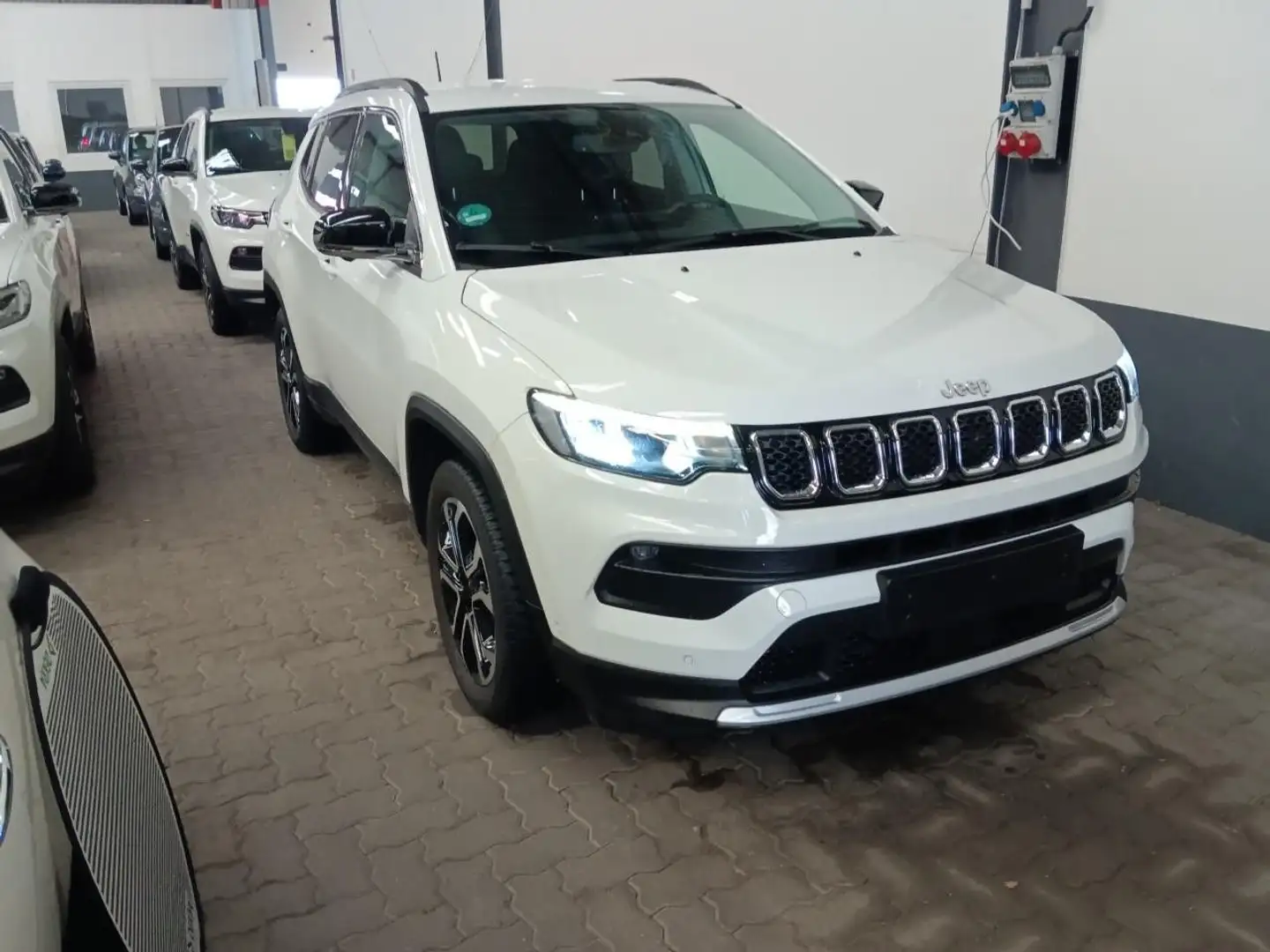 Jeep Compass Limited LED+NAV+LEDER+SHZ+360°+VIRTU+ACC Weiß - 1