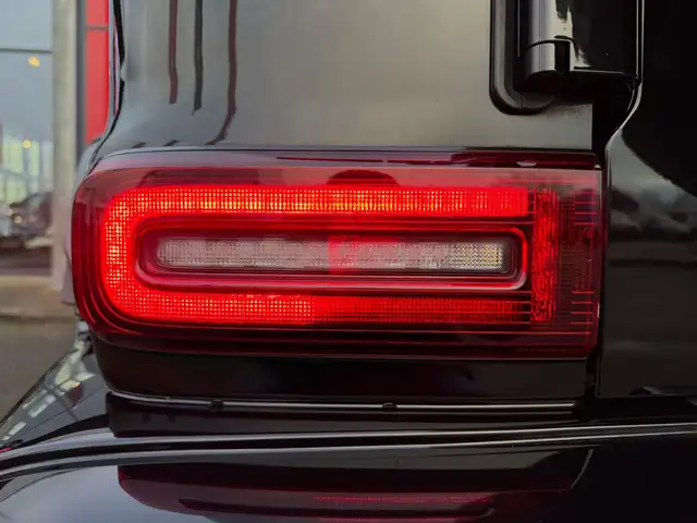 Mercedes-Benz G-Class view 8