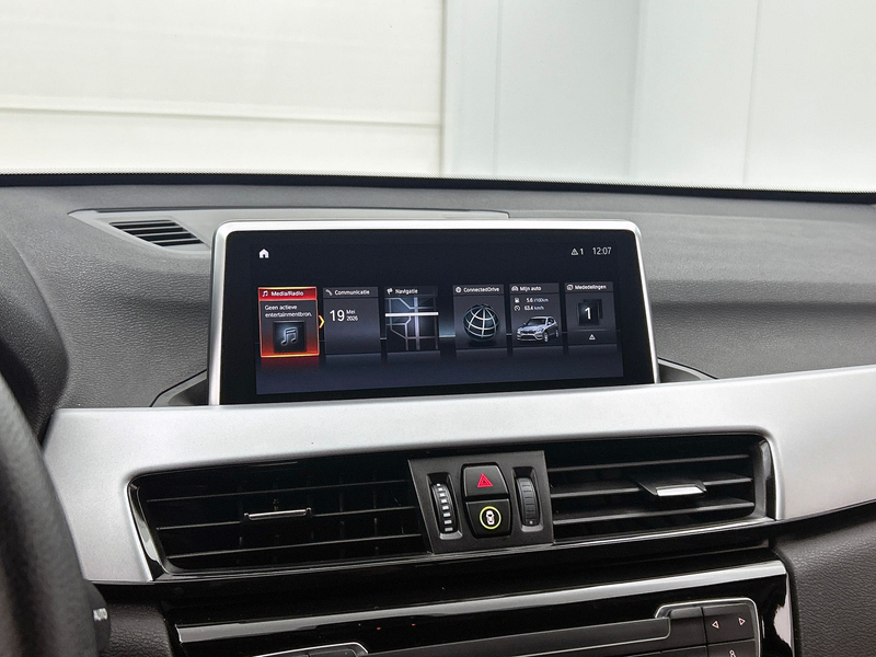 BMW X1 (F48) 2.0 Sdrive18d 5d 100kw | Leder | Clima | Cam — photo 10