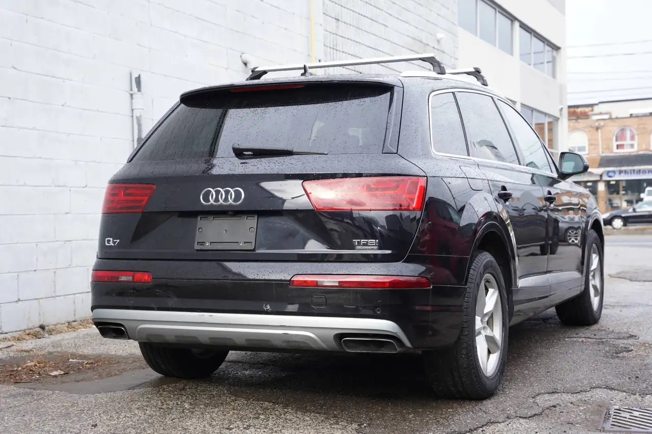 Audi Q7 снимка Audi Q7