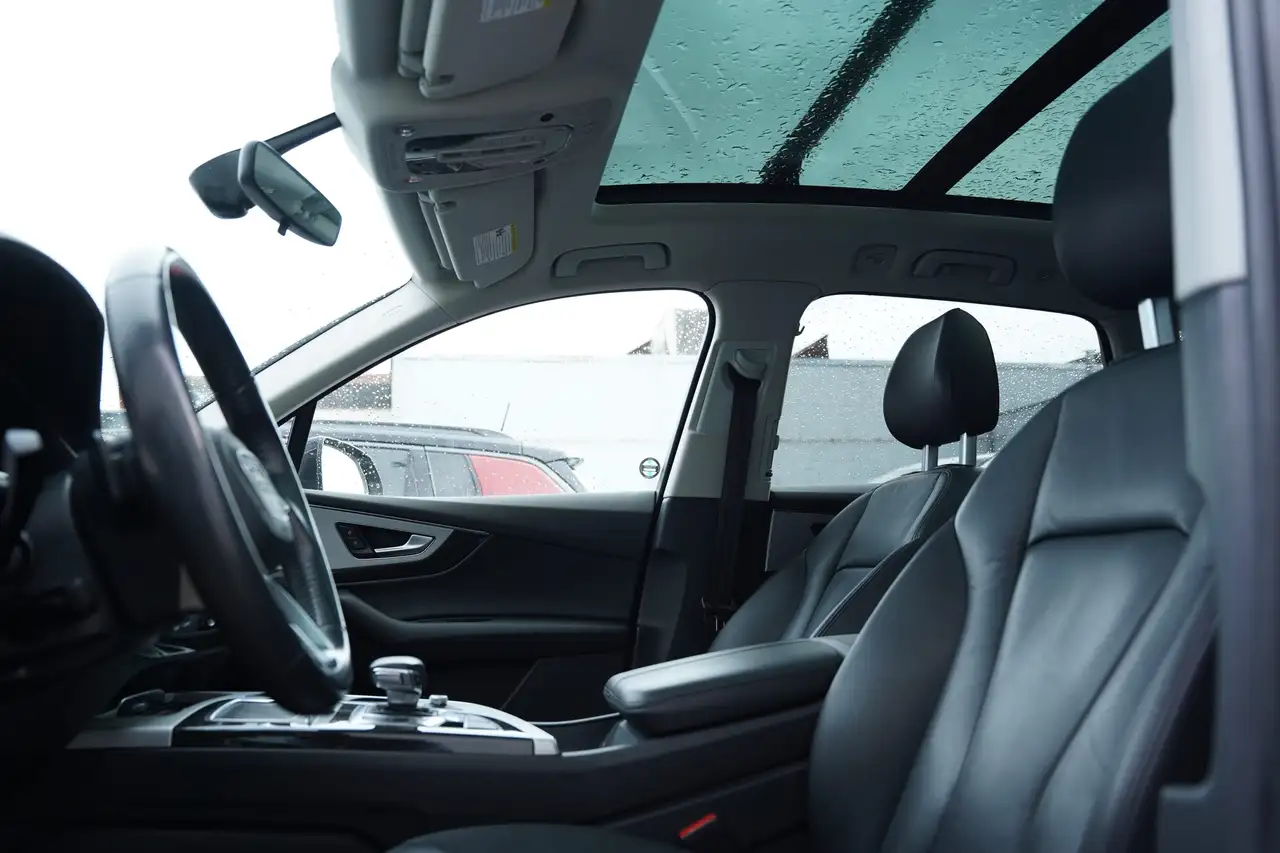 Audi Q7 снимка Audi Q7