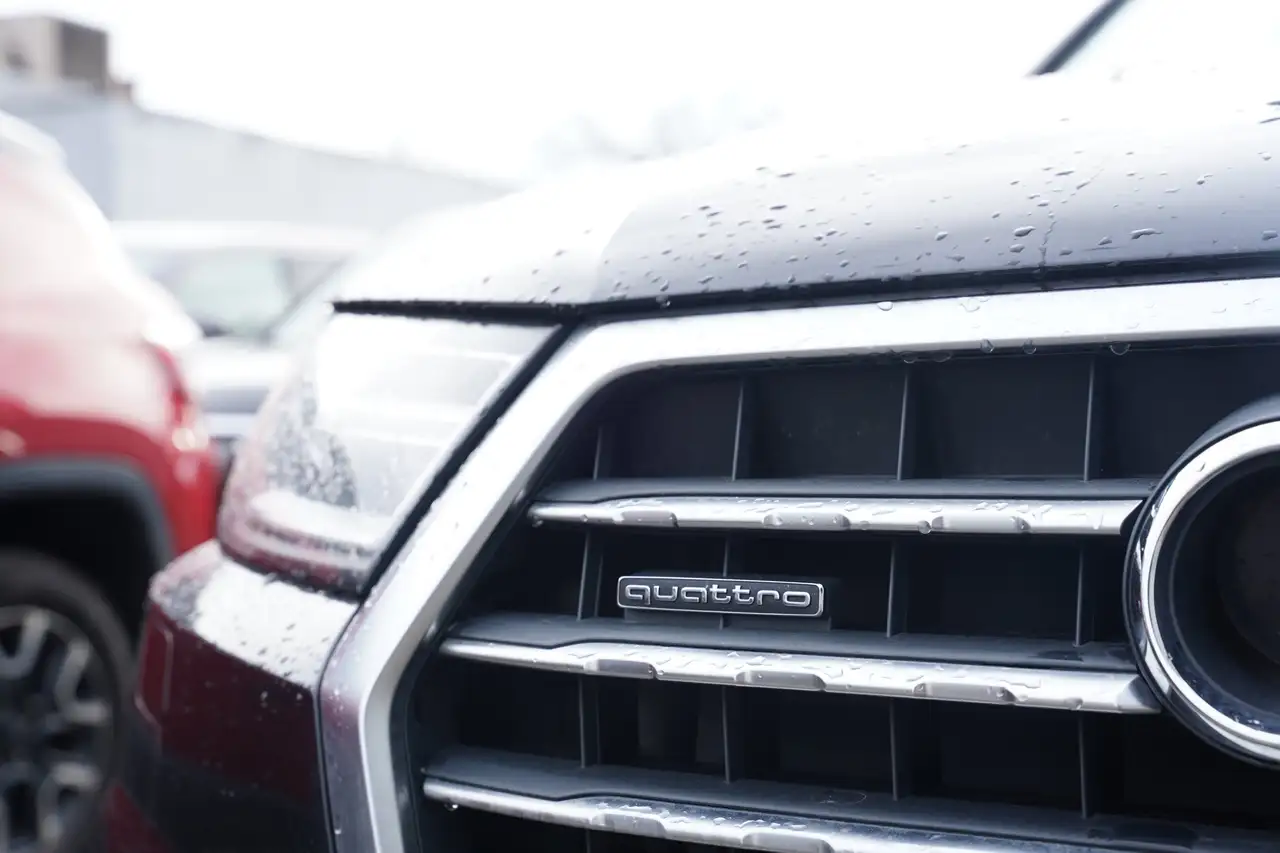 Audi Q7 снимка Audi Q7