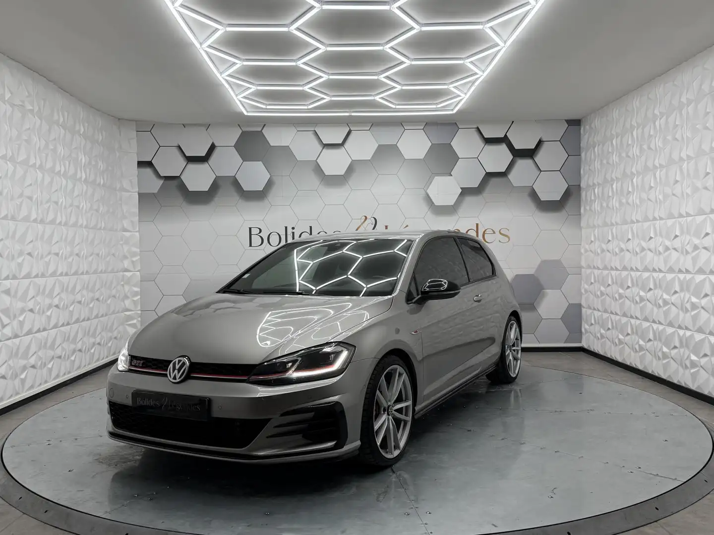 Volkswagen Golf VII.2 GTI Performance 2.0 TSI - 245 - DSG7 - Garantie 12 Mois Grau - 1