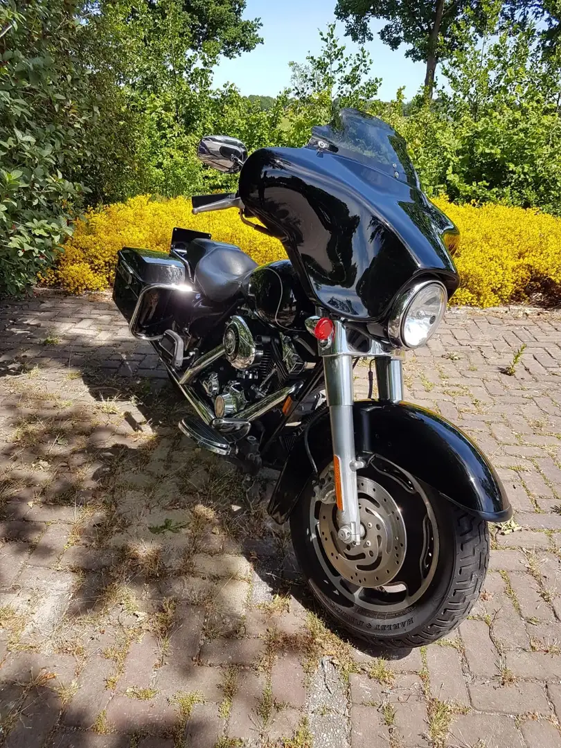 Harley-Davidson Street Glide 1584 Zwart - 2