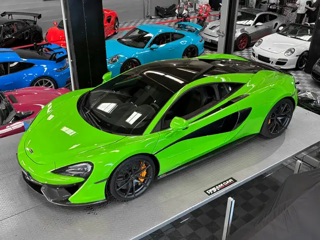 McLaren 570S V8 – mantis green - lift – carbone – échappement sport