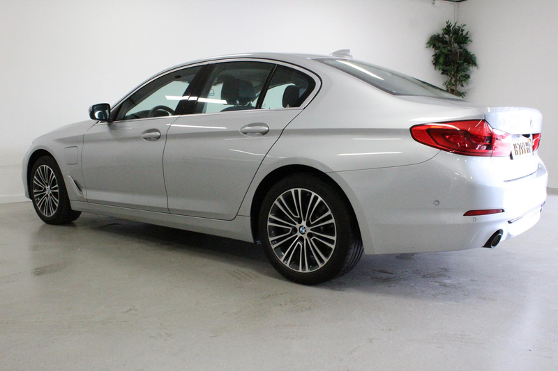 BMW 530 5-serie 530e iPerformance eDrive Edition | HARMAN/ — photo 6