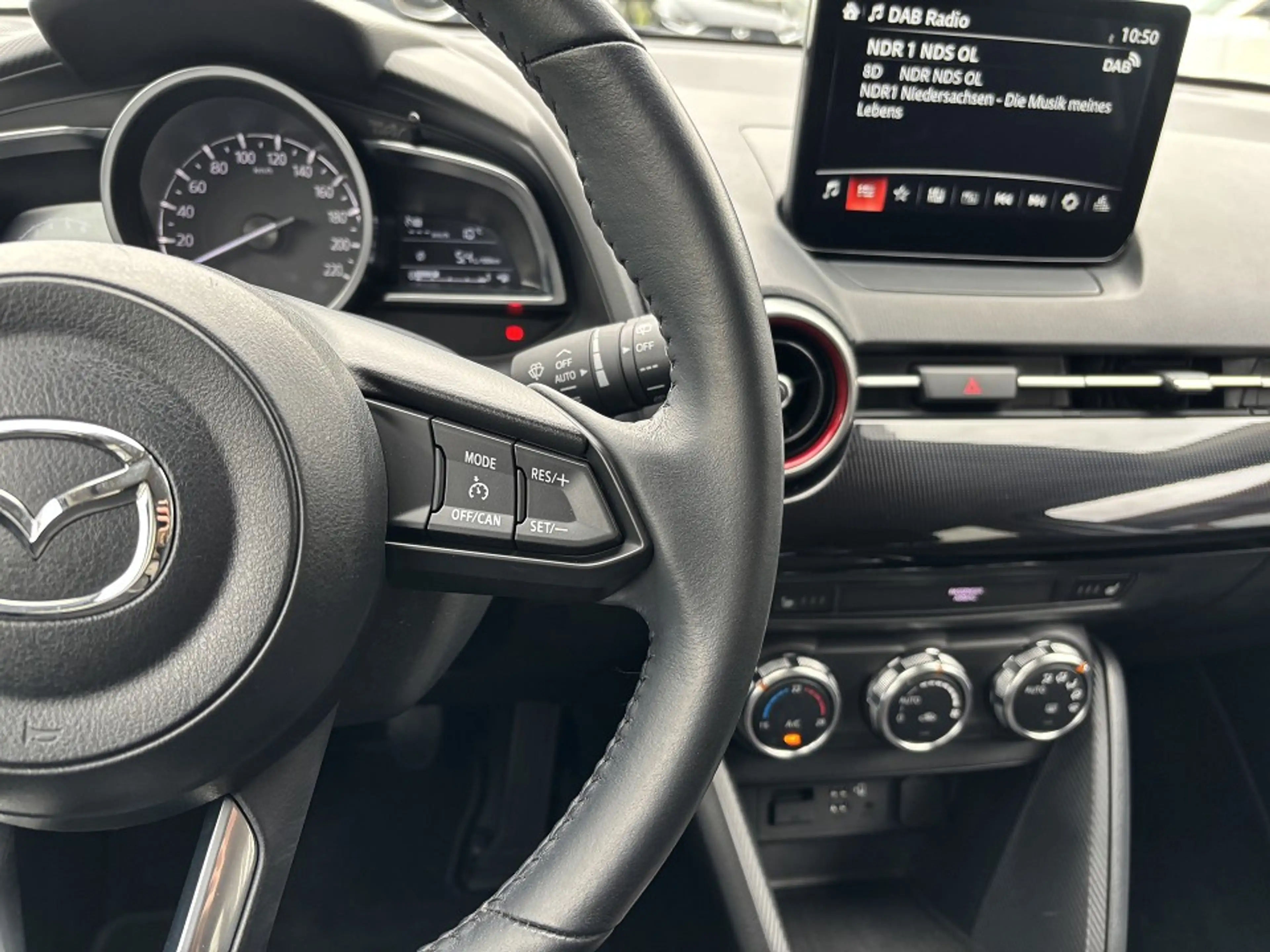 Mazda 2 Homura 1,5L 90PS*Rückfahrkamera*Tempomat*LED*Sitzh — photo 10