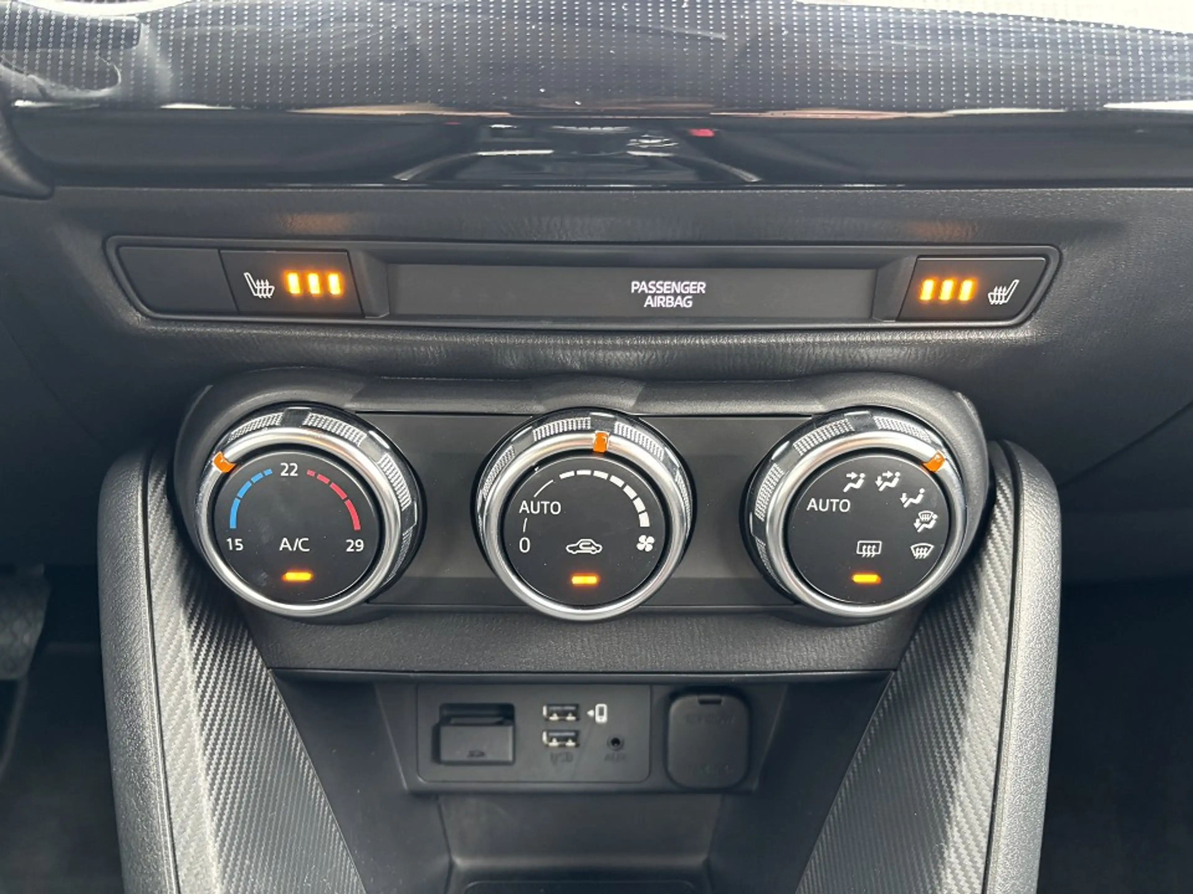 Mazda 2 Homura 1,5L 90PS*Rückfahrkamera*Tempomat*LED*Sitzh — photo 12