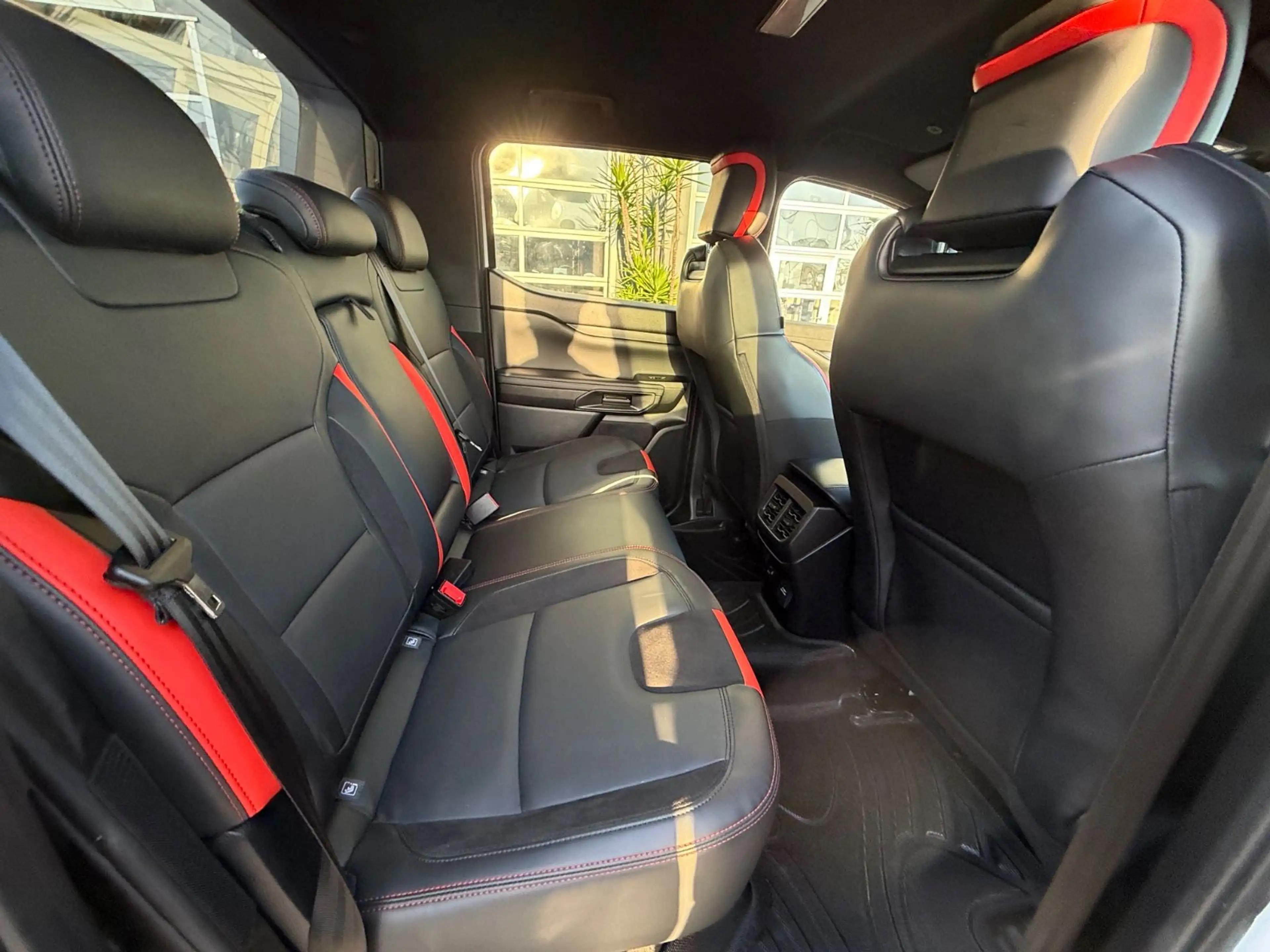 Ford Ranger Raptor e-4WD Doppelkabine — photo 15