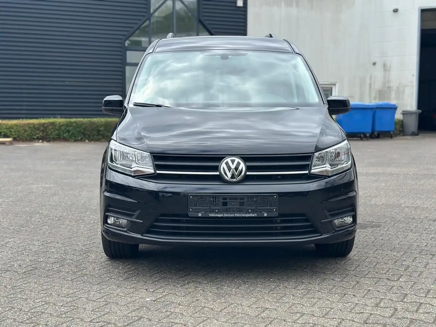 Volkswagen Caddy PKW Maxi Trendline BMT Automatik DSG ACC Zwart - 2