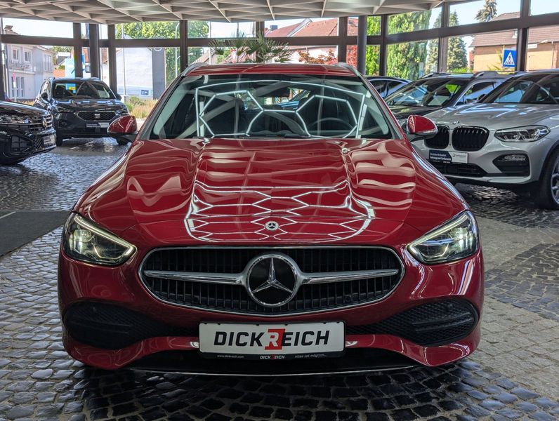 Mercedes-Benz C 180 T AVANTGARDE MBUX AHK KAM VIRT AMBI WINTER — photo 3
