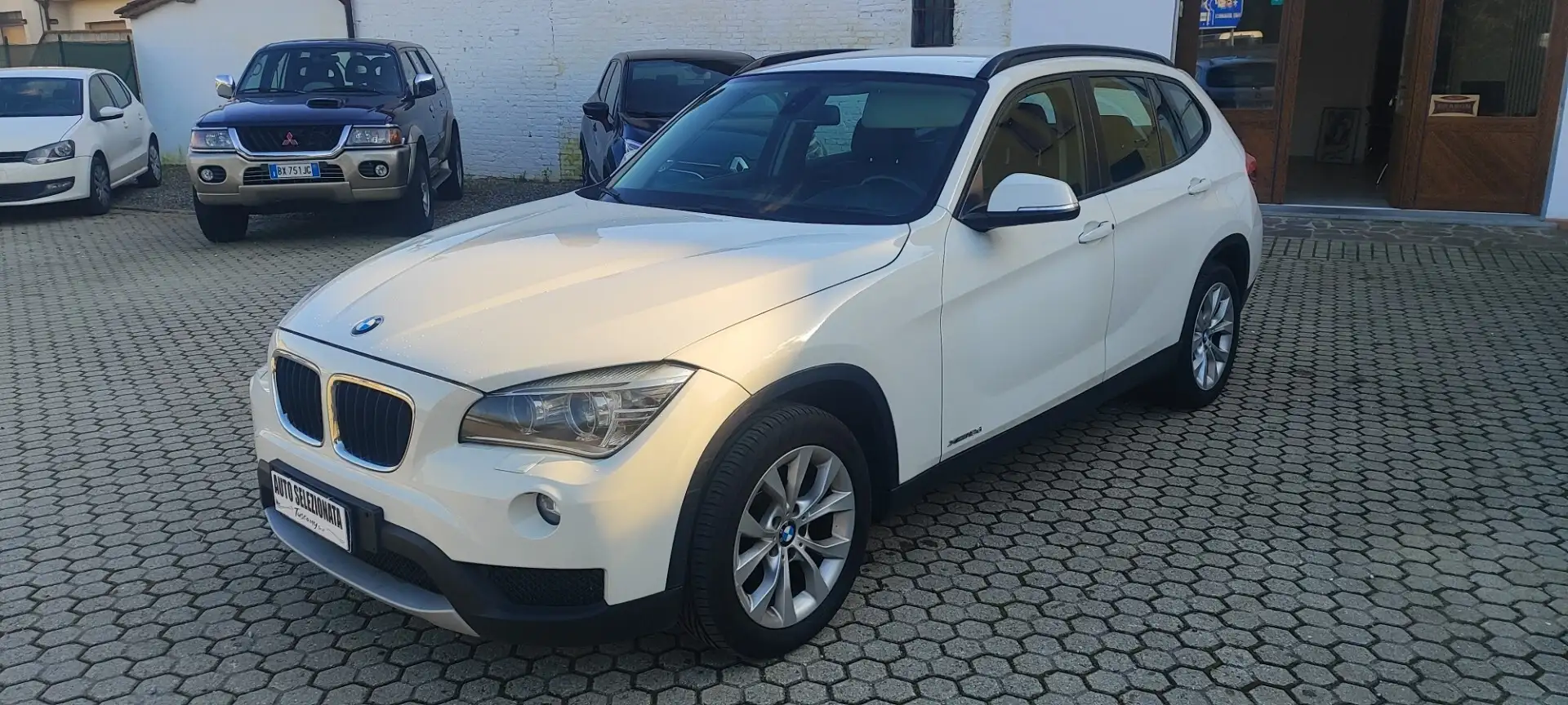 BMW X1 X1 xDrive18d Sport Line Weiß - 1
