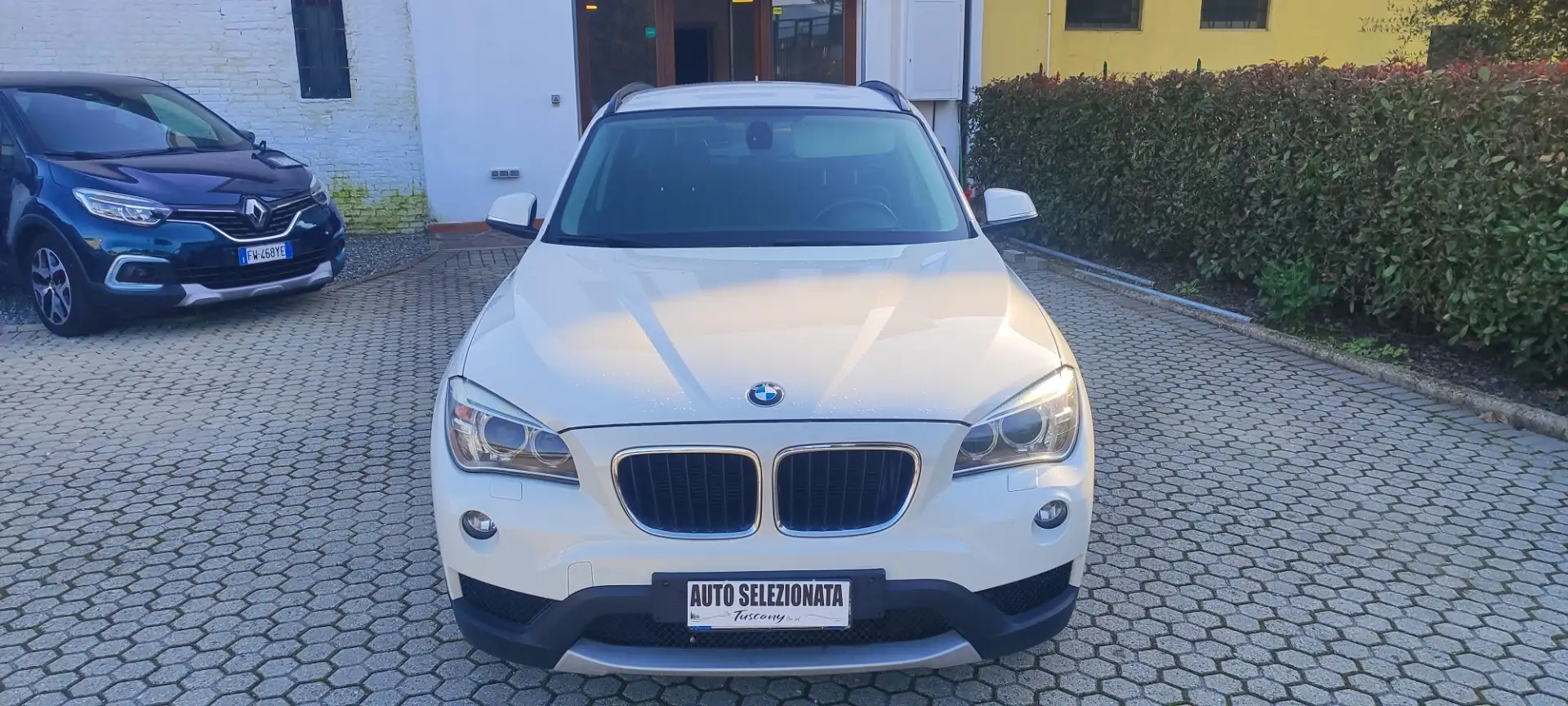 BMW X1 X1 xDrive18d Sport Line Weiß - 2
