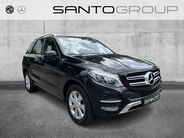 Mercedes-Benz GLE 400 4MATIC LED/Navi/Pano.-Dach/Autom./Blueto COMAND APS/Klima/DVD-Player mit Regionalcode 2/Sitzhzg./el.Sitzv./MF-Lenkrad