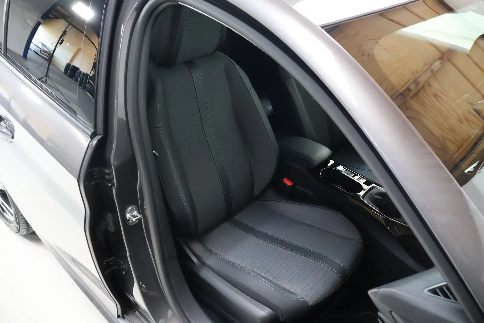Thumb 8