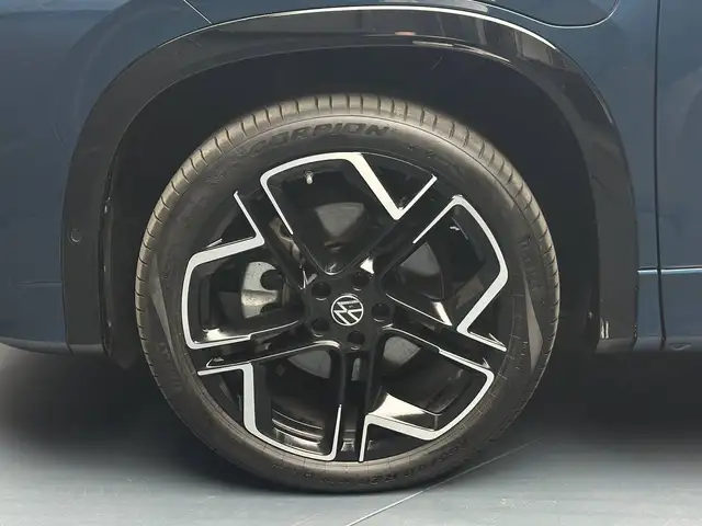 Volkswagen Tayron view 9