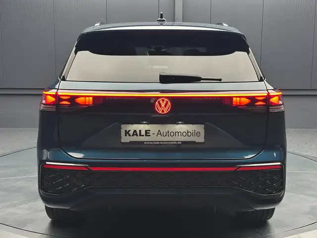 Volkswagen Tayron view 4