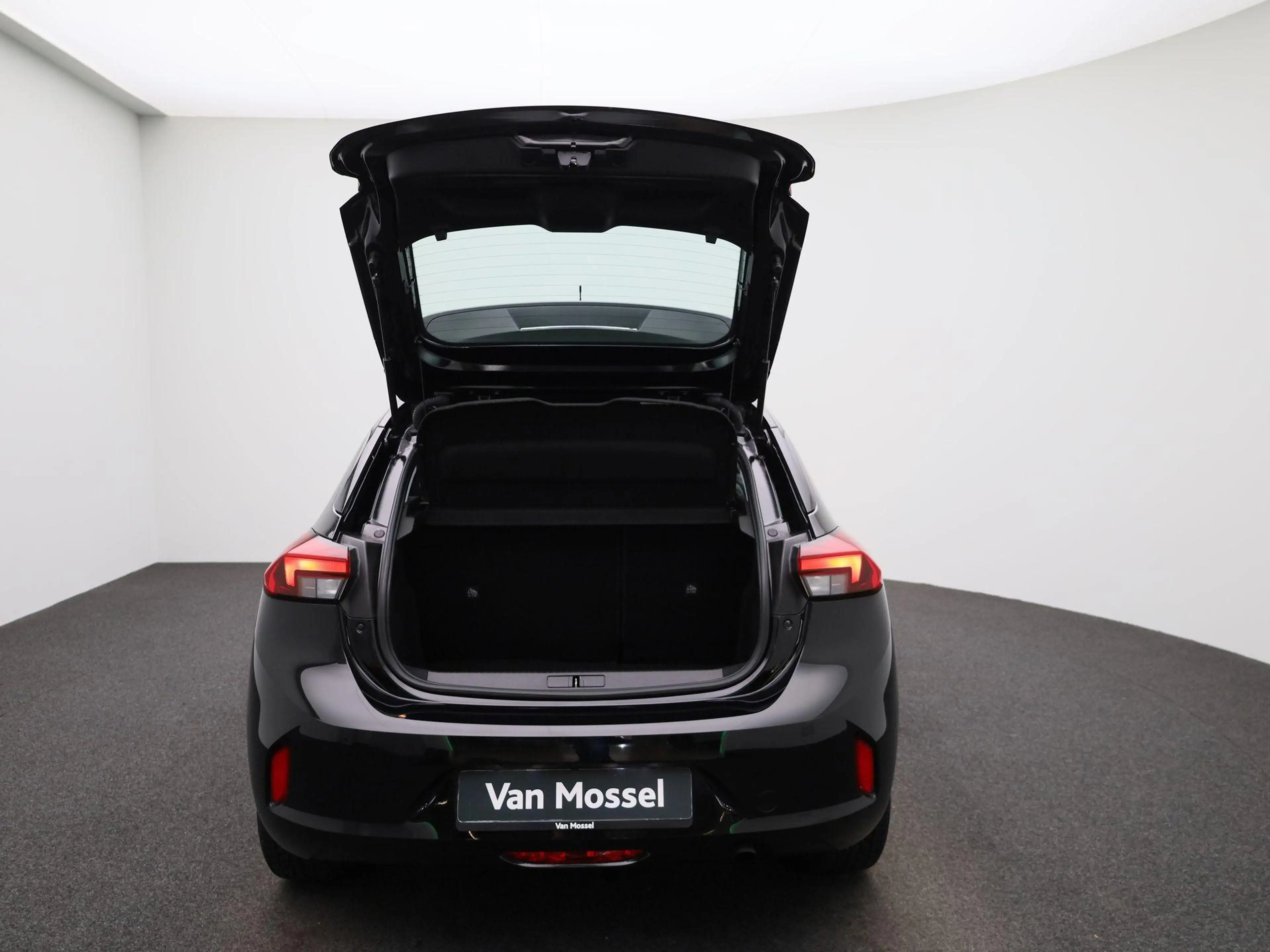 Opel Corsa 1.2 55kW S/S Edition NAVI | CARPLAY — photo 11