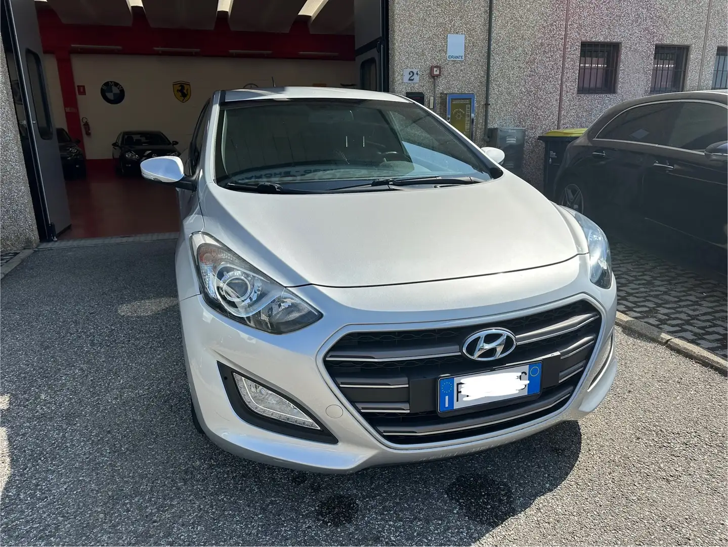Hyundai i30 5p 1.4 Comfort 100cv 18.000KM Argento - 1