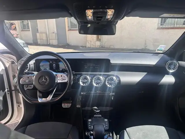 Mercedes-Benz A-Class view 12