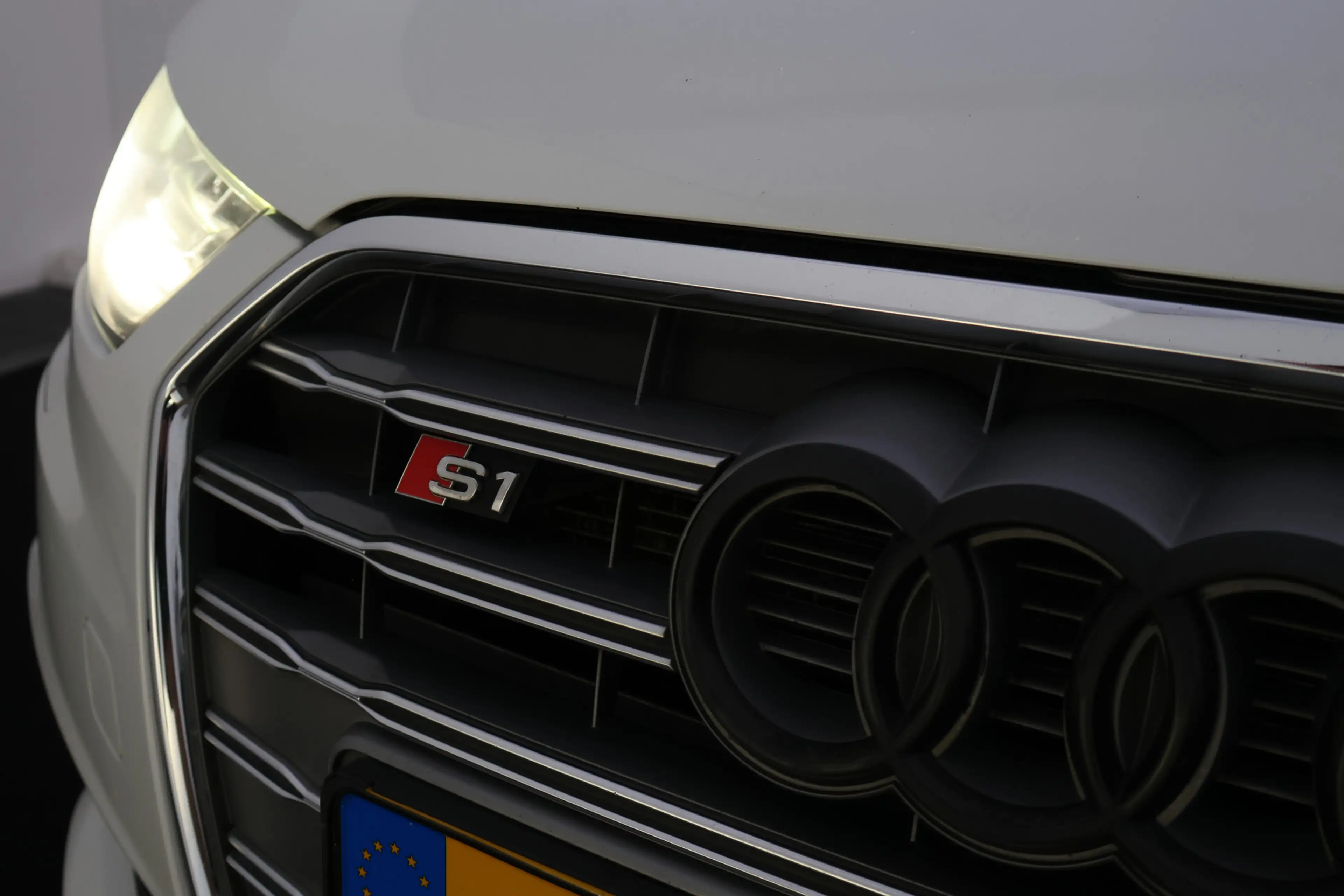 Audi S1 2.0TFSI S1 Quattro Pro Line Plus XENON | NAVI | LE — photo 23