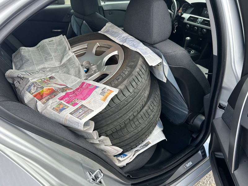 BMW 520 i A — photo 14