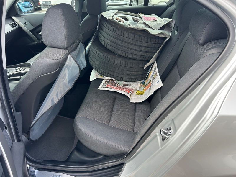 BMW 520 i A — photo 11