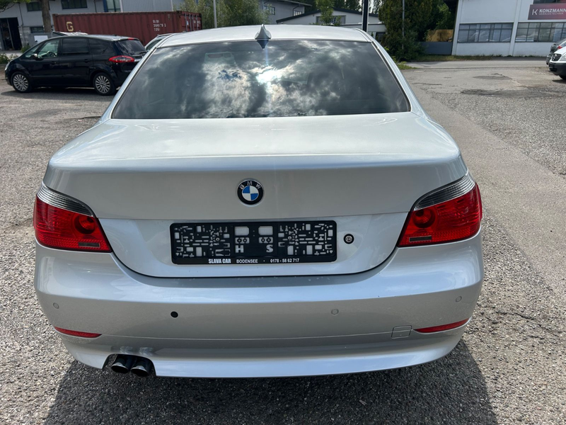 BMW 520 i A — photo 6
