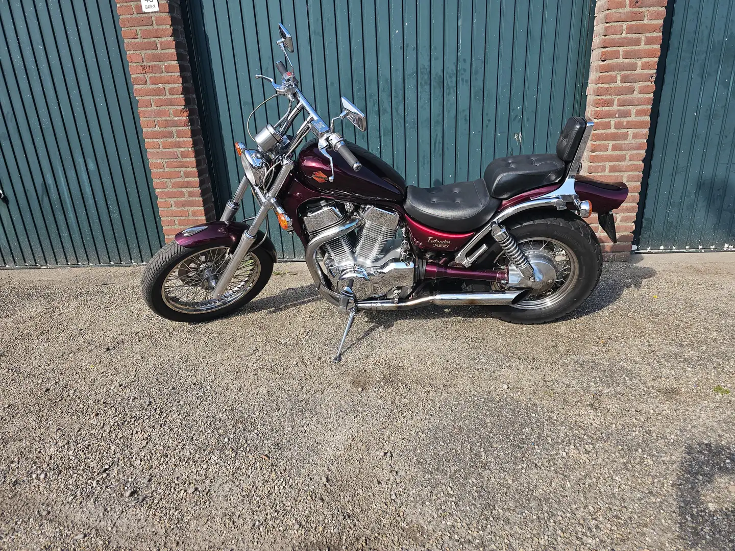 Suzuki VS 1400 Roşu - 2