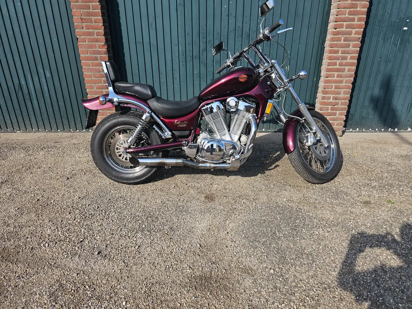 Suzuki VS 1400 Roşu - 1