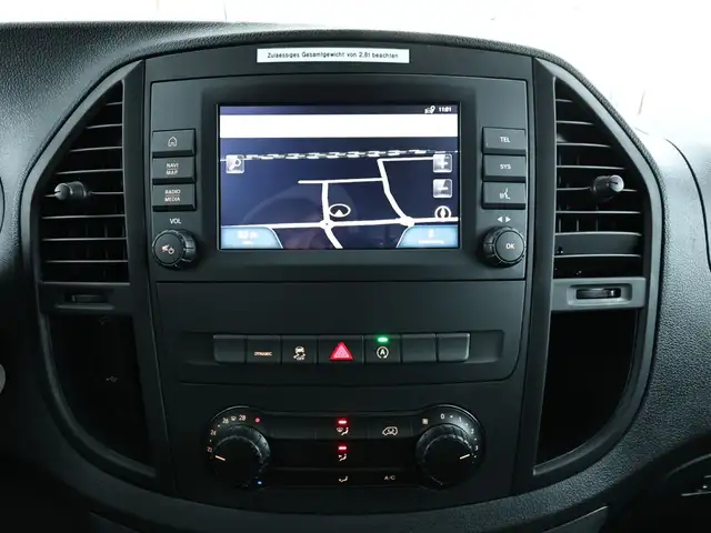 Mercedes-Benz Vito view 12