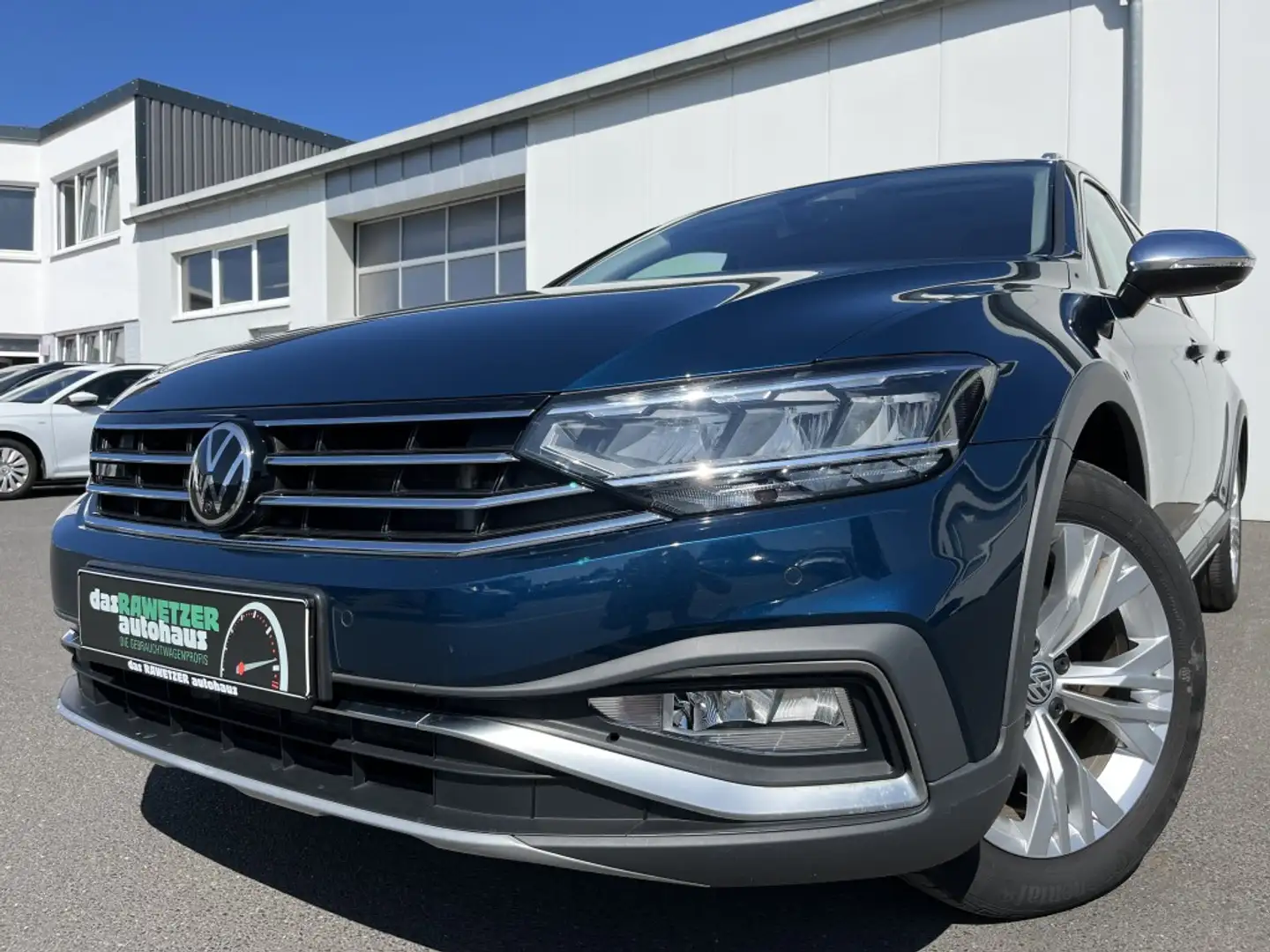 Volkswagen Passat Alltrack 2.0 TDI DSG 4Motion 196€ m. 20% Anzahlung AHK DA Blau - 1