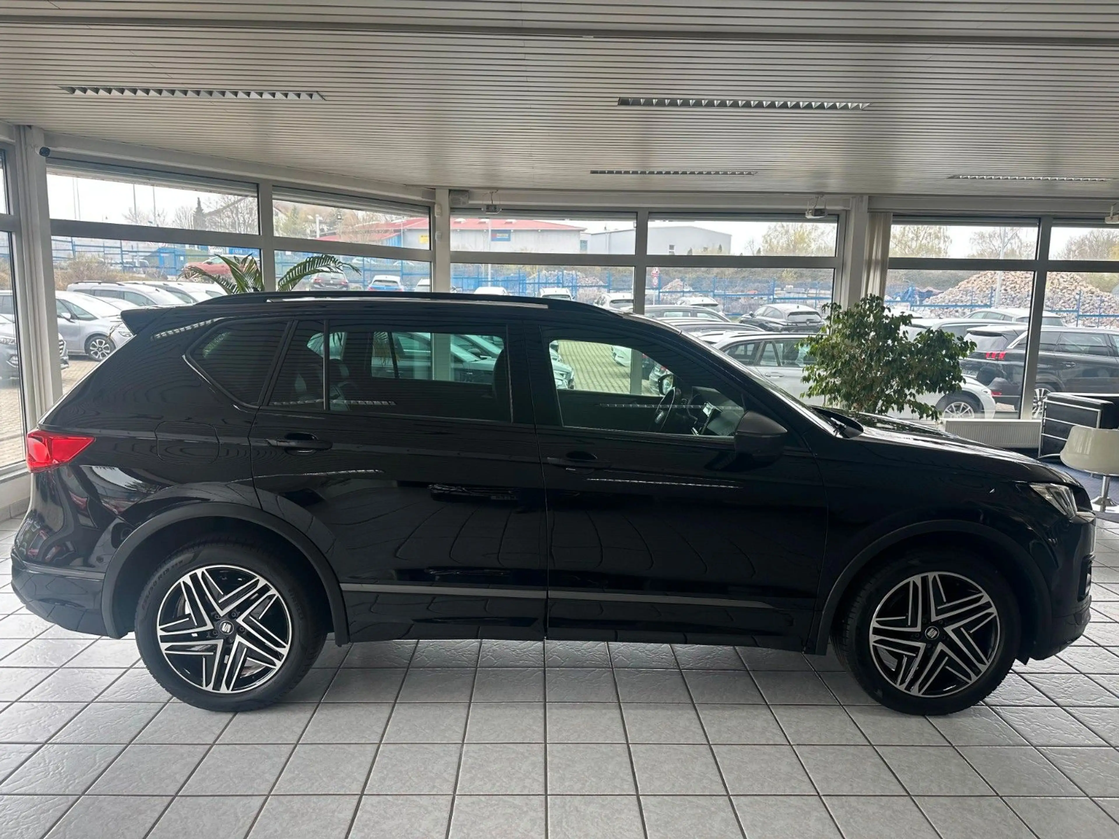 SEAT Tarraco FR 4Drive*ACC*PDC*SHZ*AHZV*Pano*360°* — photo 4