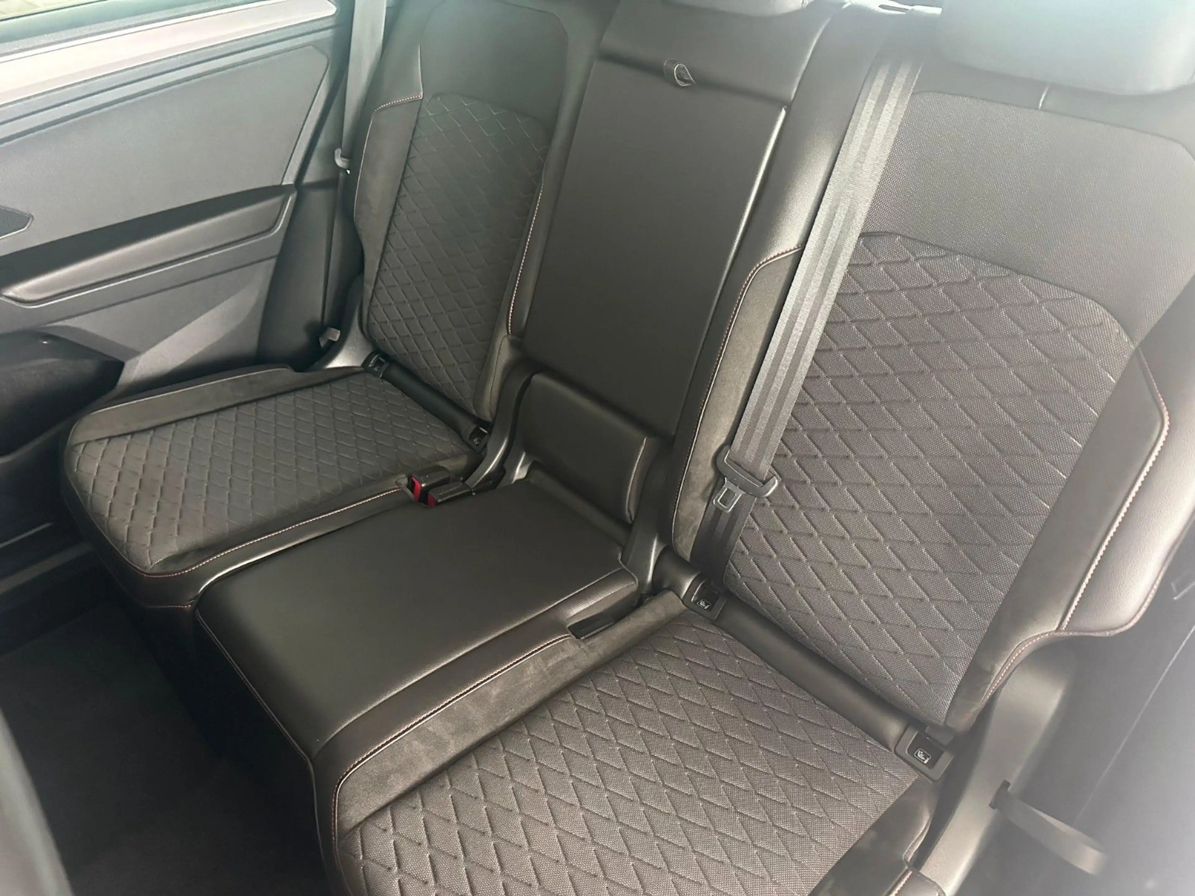 SEAT Tarraco FR 4Drive*ACC*PDC*SHZ*AHZV*Pano*360°* — photo 11