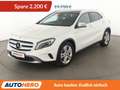 Mercedes-Benz GLA 200 GLA 200 Urban Aut.*NAVI*BI-XENON*PANO*PDC* Weiß - thumbnail 1