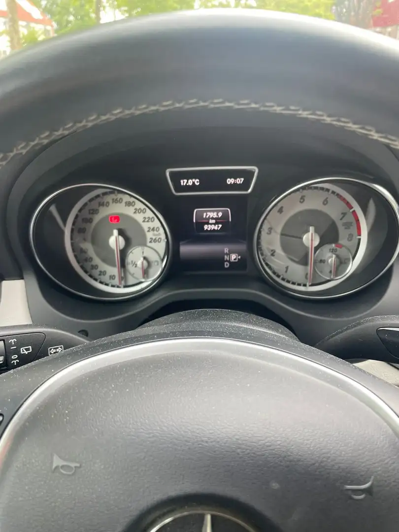 Mercedes-Benz GLA 200 GLA 200 Edition 1 Black - 1