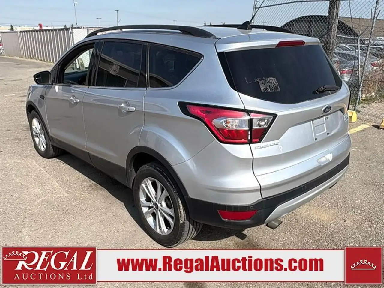 Ford Escape снимка Ford Escape
