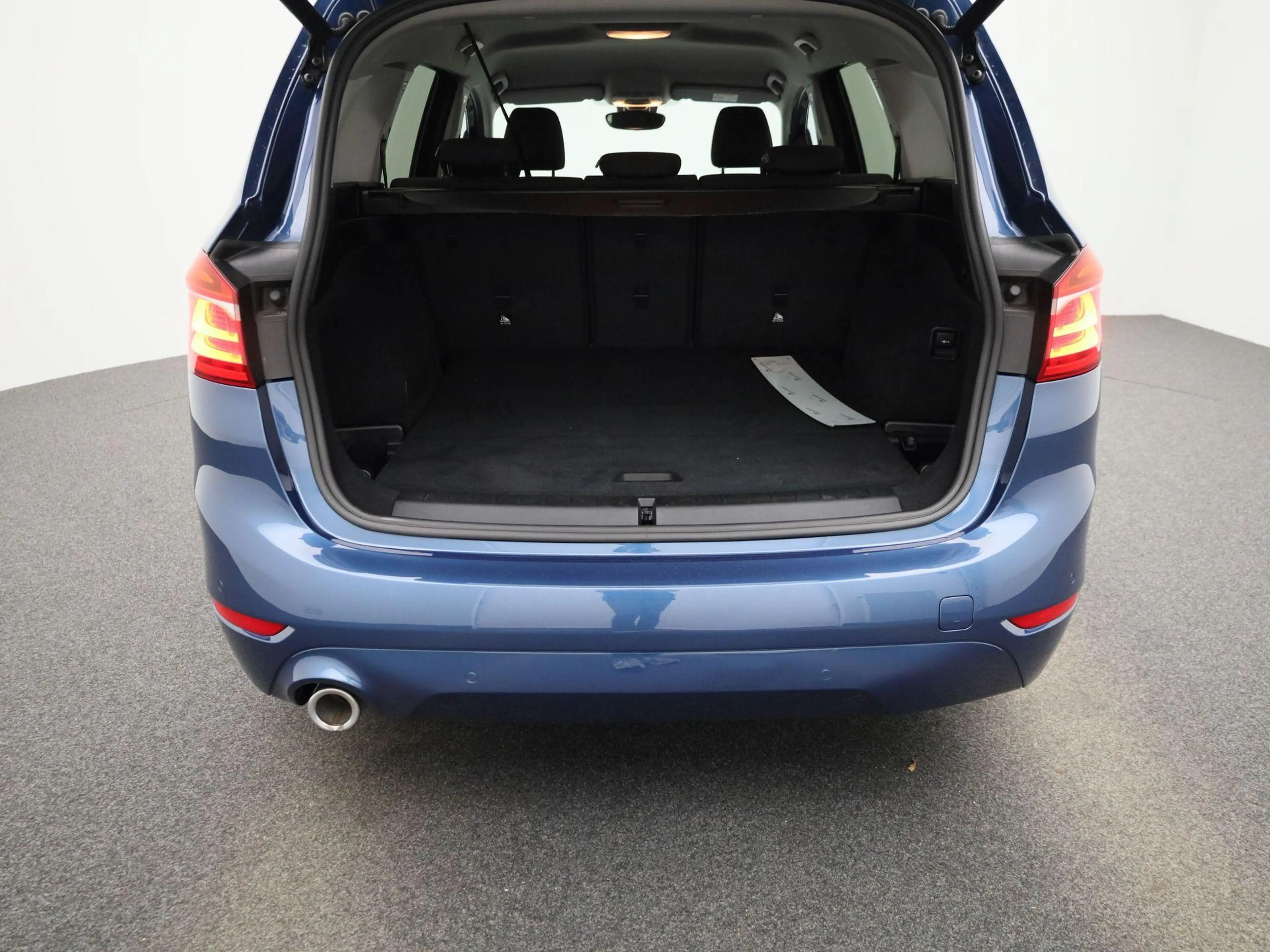 BMW 216 2 Reeks Gran Tourer 216d (85kW) Elektrische koffer — photo 12