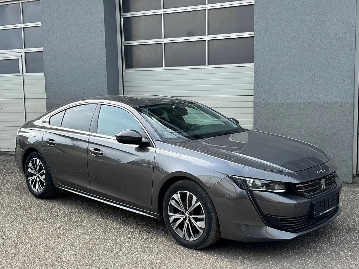 Peugeot 508 1,5 BlueHDi 130 EAT8 S&S Allure Aut. Gris - 2