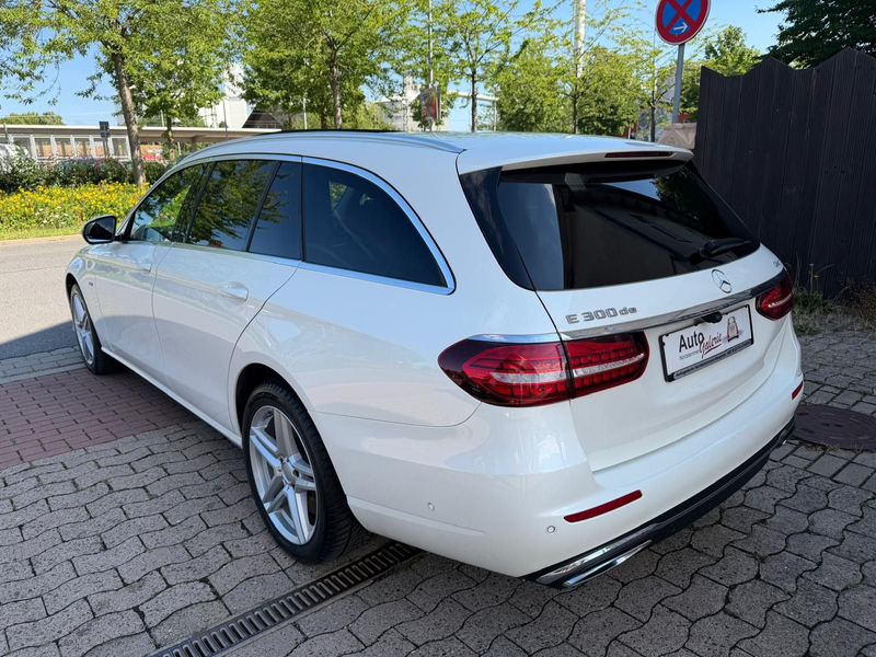 Mercedes-Benz E 300 de 4Matic|Panorama|Allrad|Avantgarde — photo 6