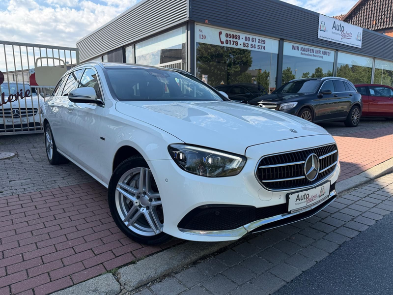 Mercedes-Benz E 300 de 4Matic|Panorama|Allrad|Avantgarde — photo 5