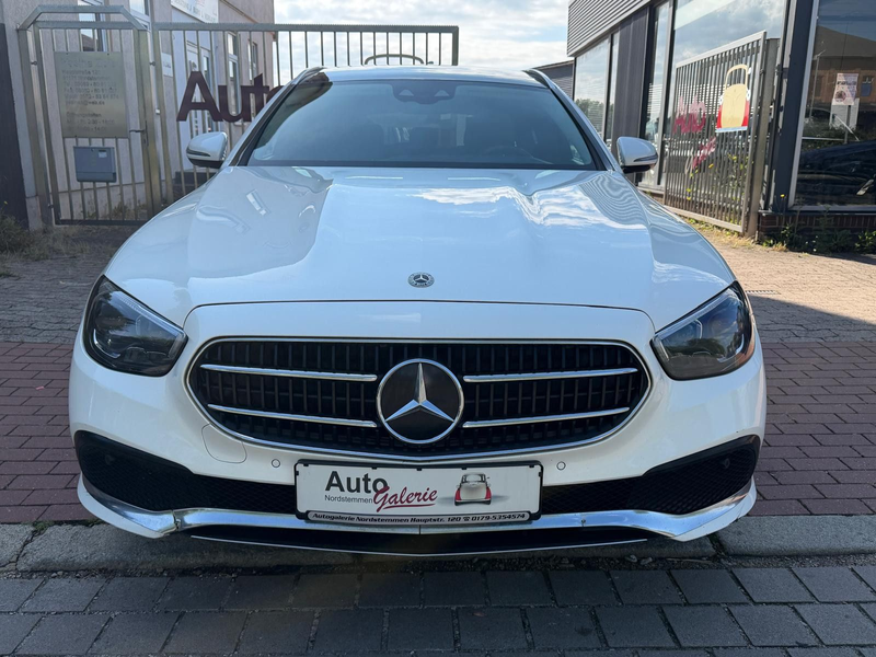 Mercedes-Benz E 300 de 4Matic|Panorama|Allrad|Avantgarde — photo 2