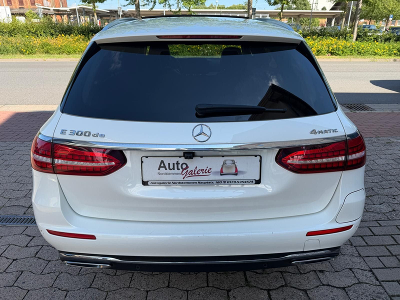 Mercedes-Benz E 300 de 4Matic|Panorama|Allrad|Avantgarde — photo 7