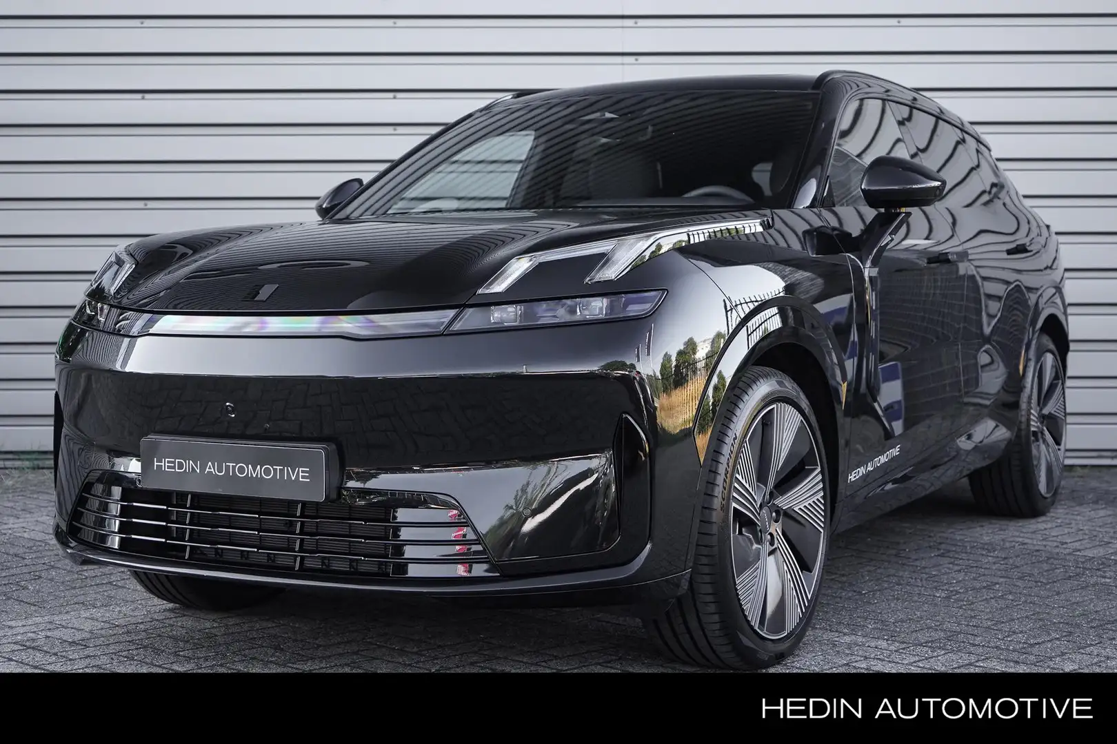 Lynk & Co 08 1.5 More | 200 KM Electrisch | Panorama Dak | Andr - 1