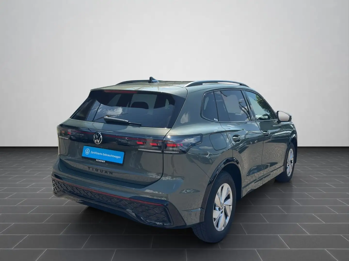 Volkswagen Tiguan R-Line 1.5 TSI DSG BLACK STYLE IQ.LIGHT I Vert - 2