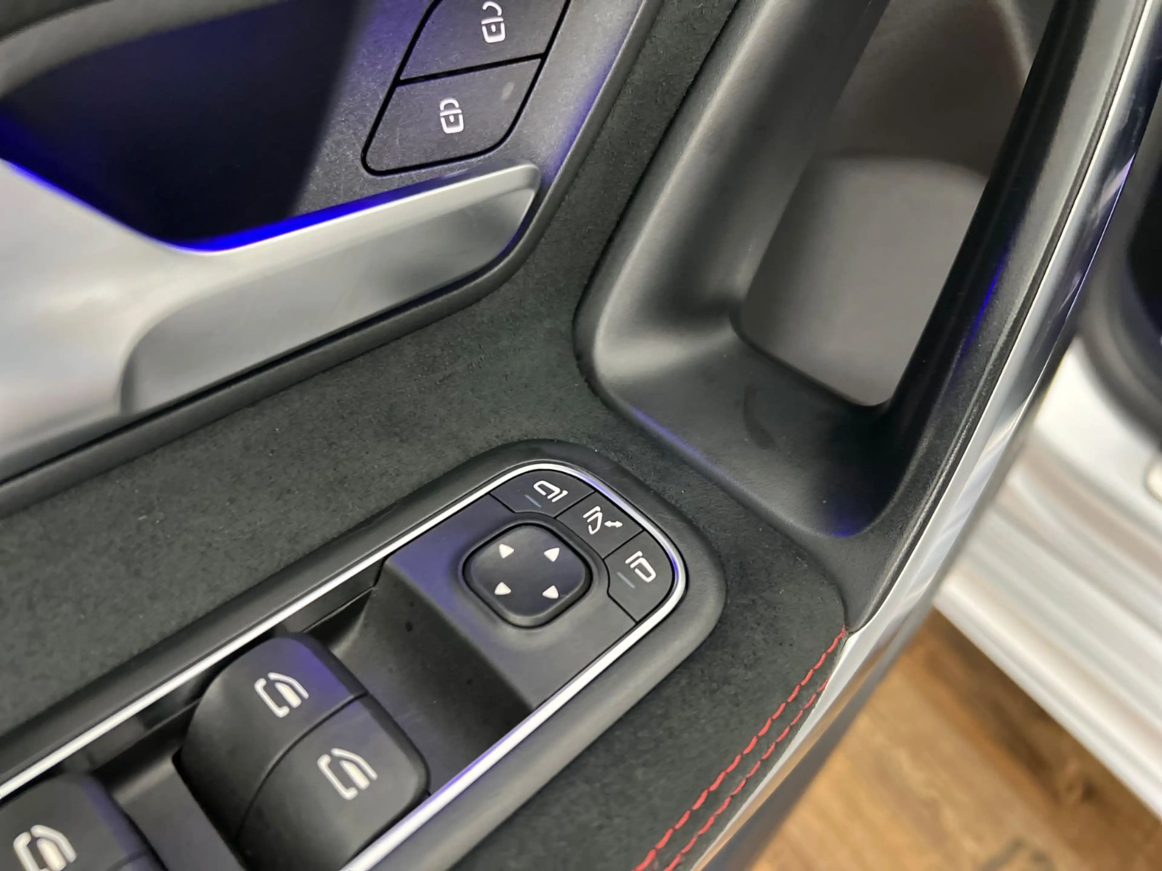 Mercedes-Benz A 220 4 MATIC / KEYLESS / AMG / AMBIENTE / 1.HD — photo 18