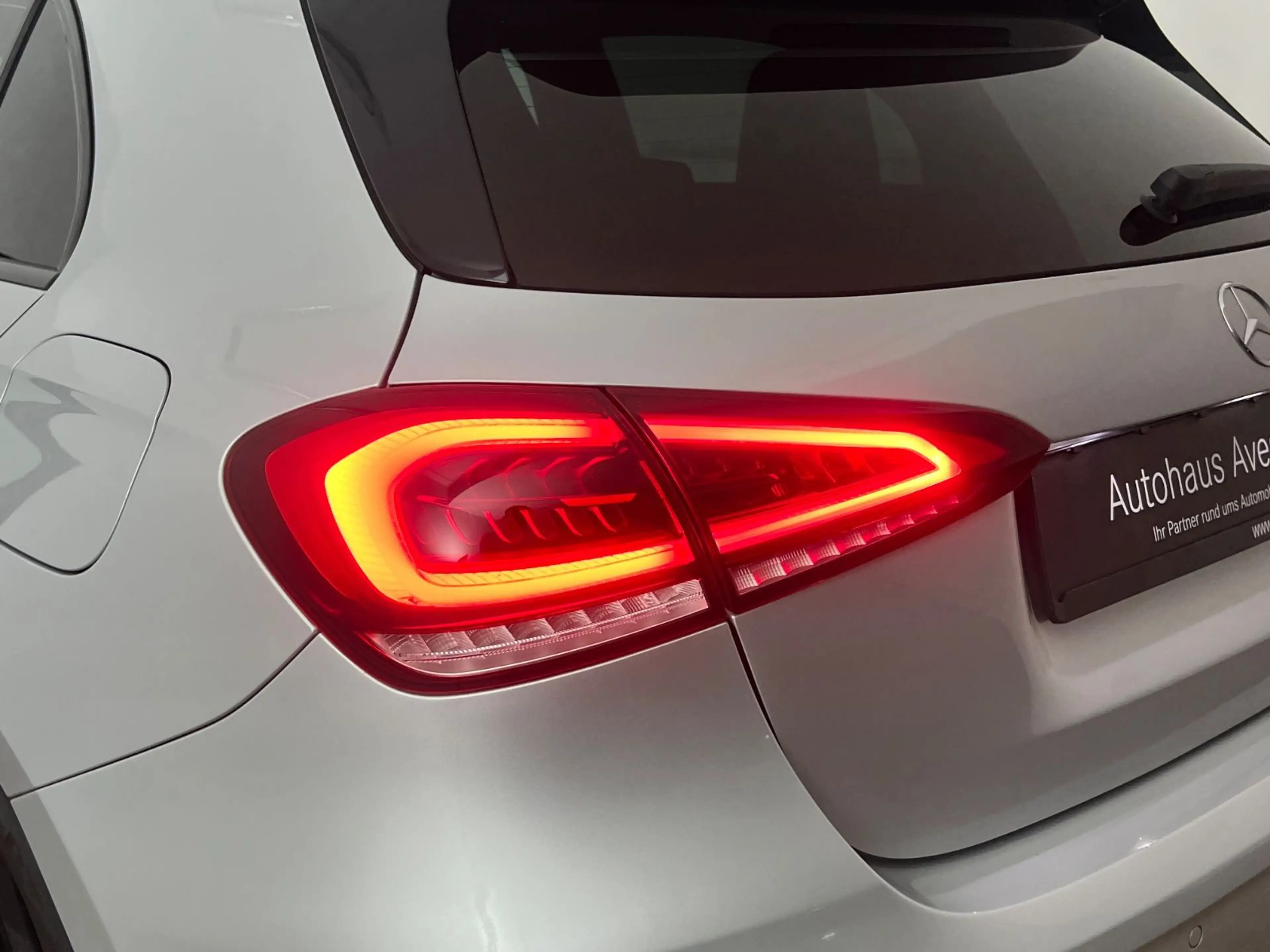 Mercedes-Benz A 220 4 MATIC / KEYLESS / AMG / AMBIENTE / 1.HD — photo 42