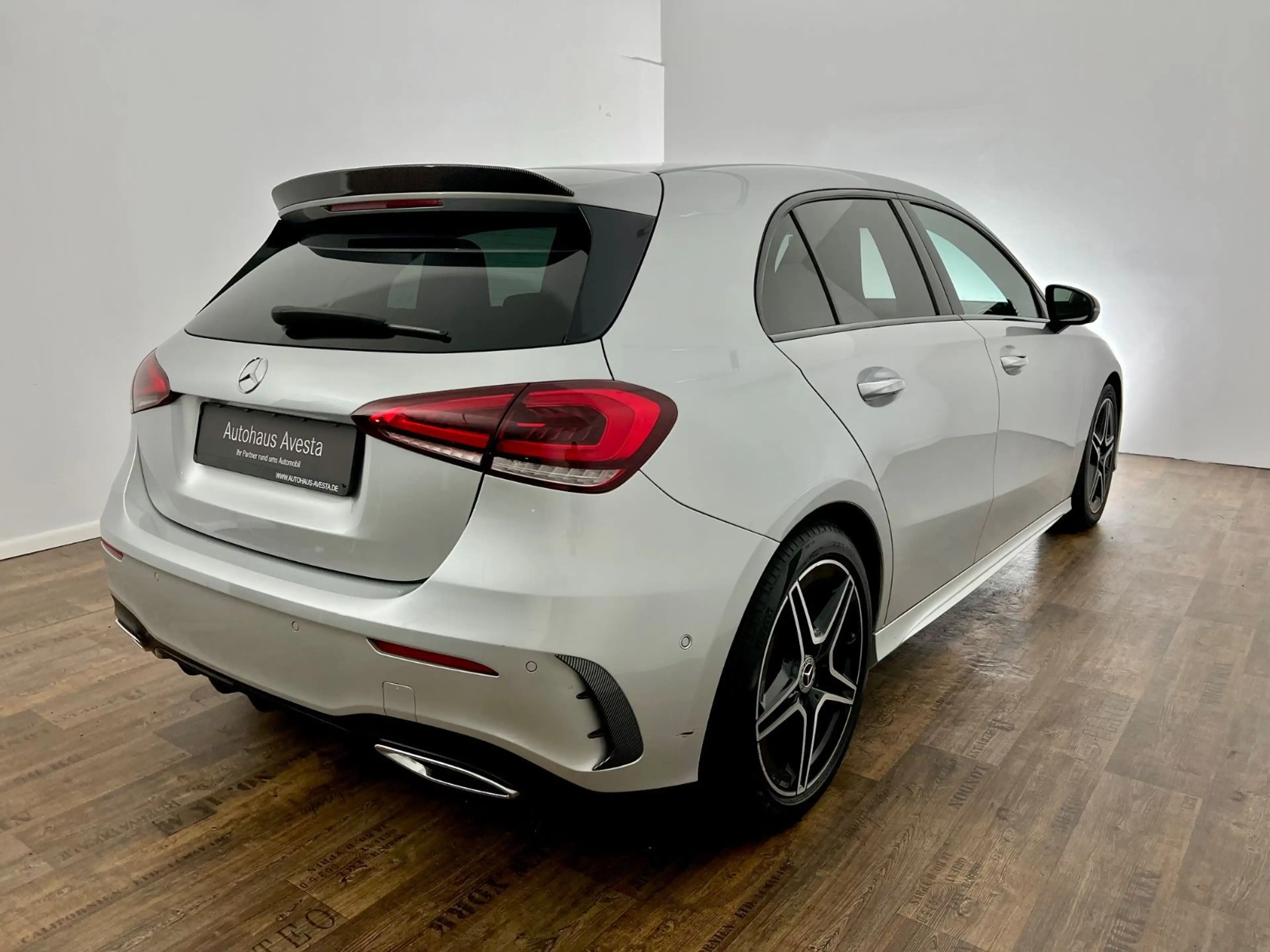 Mercedes-Benz A 220 4 MATIC / KEYLESS / AMG / AMBIENTE / 1.HD — photo 4