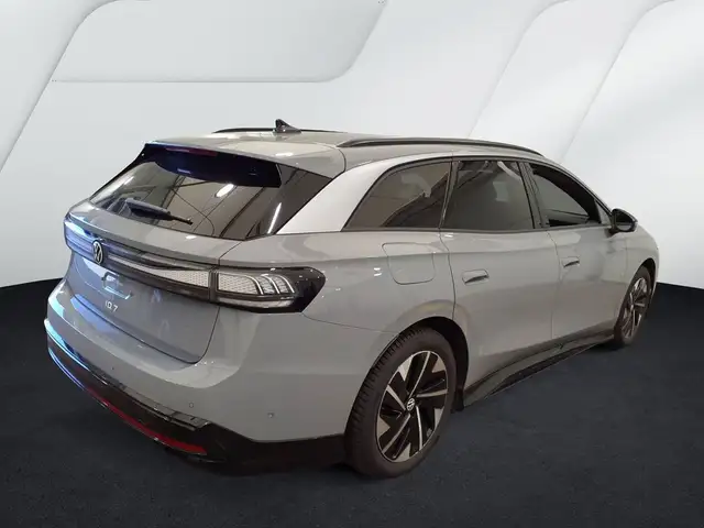 Volkswagen Id.7 view 4